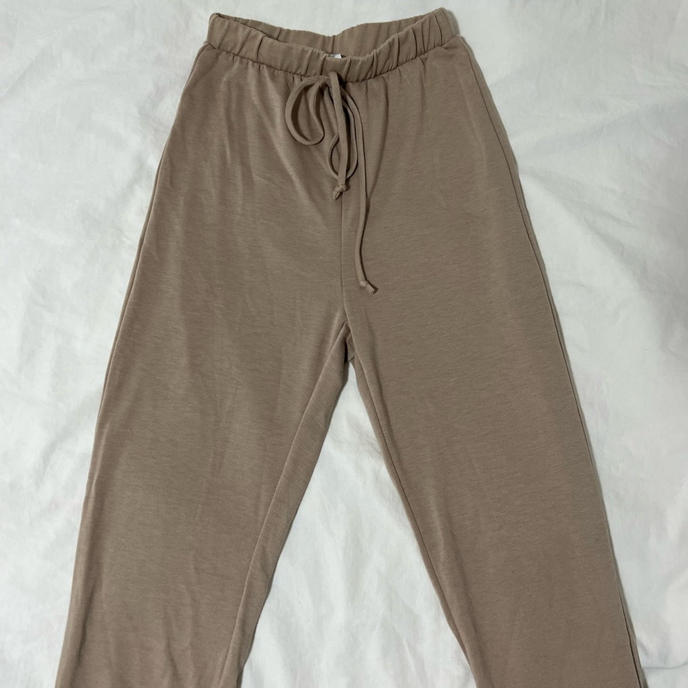 Fashion Nova joggers